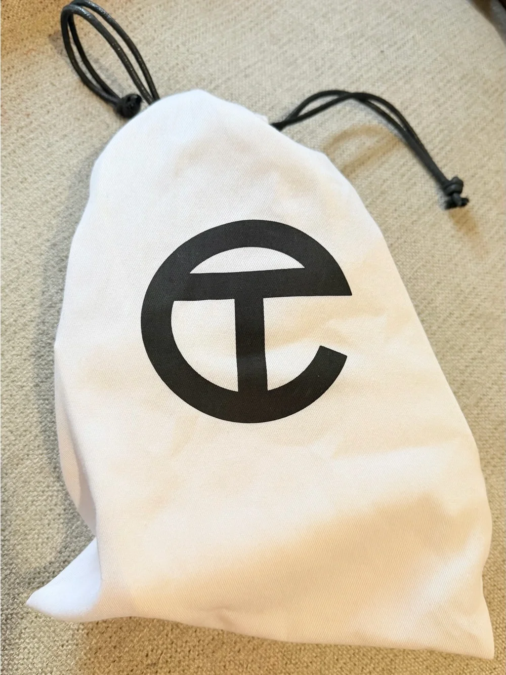 Telfar small Shopping Bag in White with Embossed Logo - Picture 6 of 6